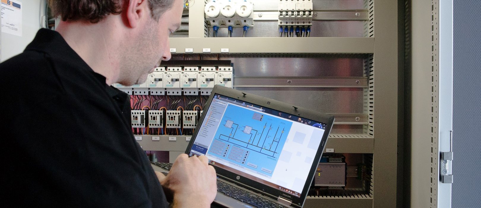 KleinPoelhuis Meet- en Regel (Medium)